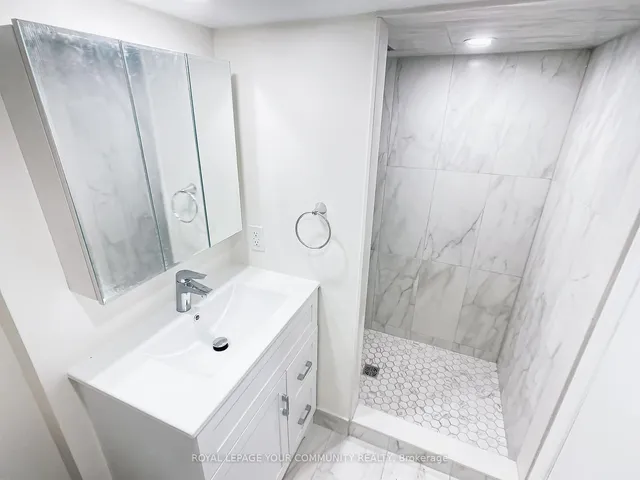 Additional image 29 of 1623 Keele St