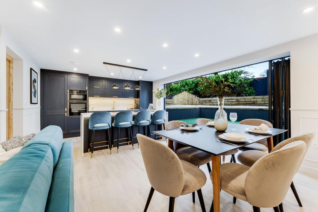 Additional image 19 of Valley View, Park Avenue, Ramsbottom BL0 0 | Luxurious and Energy-Efficient Living