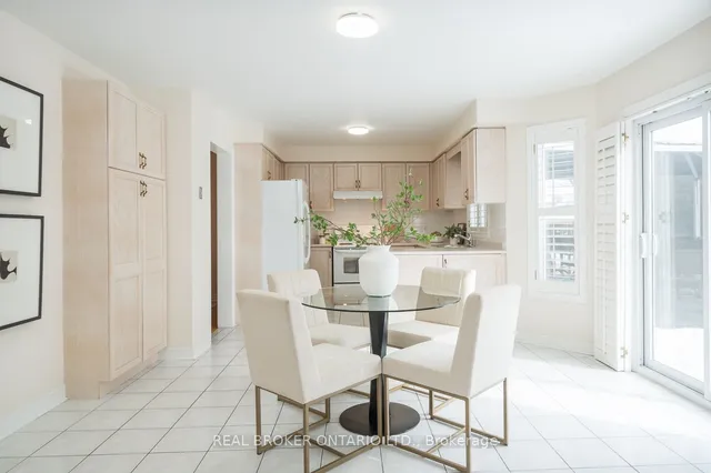 Additional image 18 of 36 Red Maple Lane