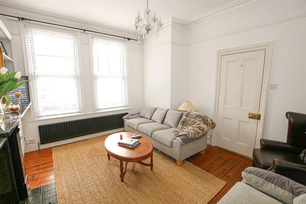 Additional image 20 of High Street, Newmarket