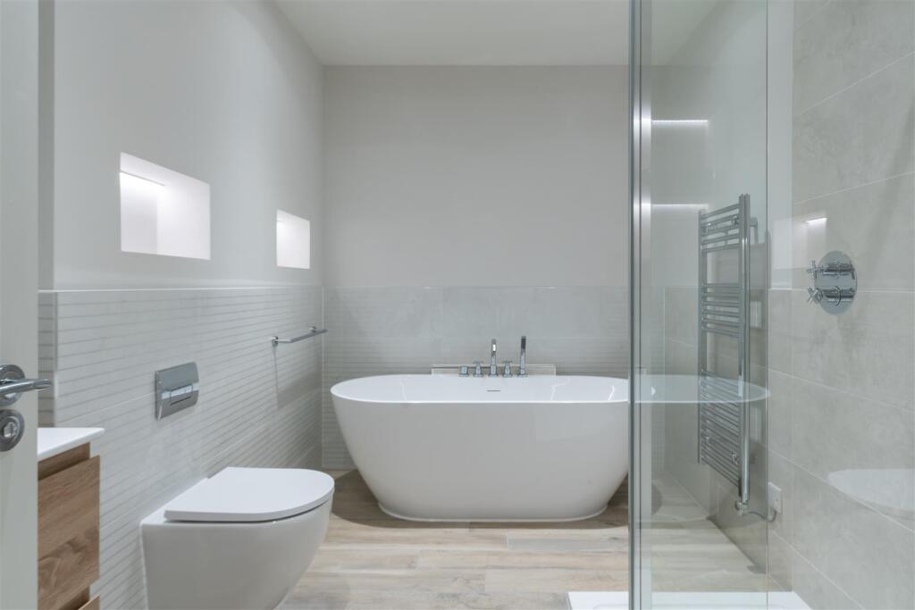 Additional image 8 of Sandbanks Road, Lower Parkstone