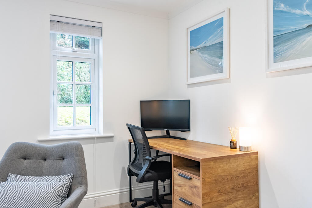 Additional image 7 of King Harry Lane, St. Albans, Hertfordshire, AL3