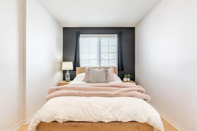 Additional image 18 of 2025 Cleaver Ave Unit 35