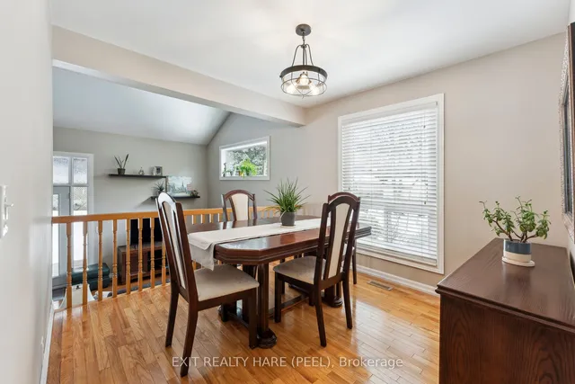 Additional image 11 of 121 Royal Palm Dr