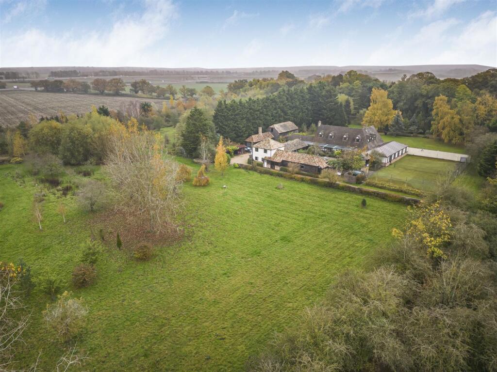 Additional image 51 of The Avenue, Madingley
