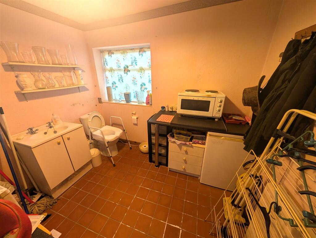 Additional image 22 of Tenterfields, Halesowen