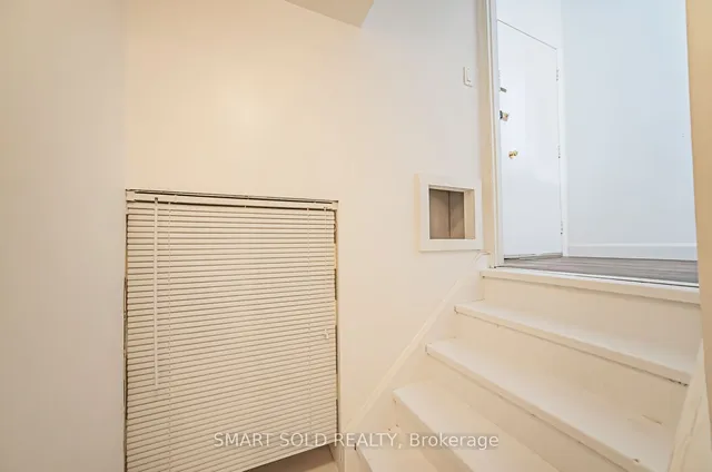 Additional image 36 of 25 Esterbrooke Ave Unit 113