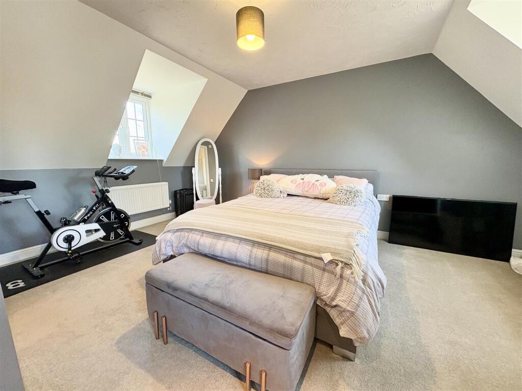 Additional image 21 of Little Dewlands, Verwood