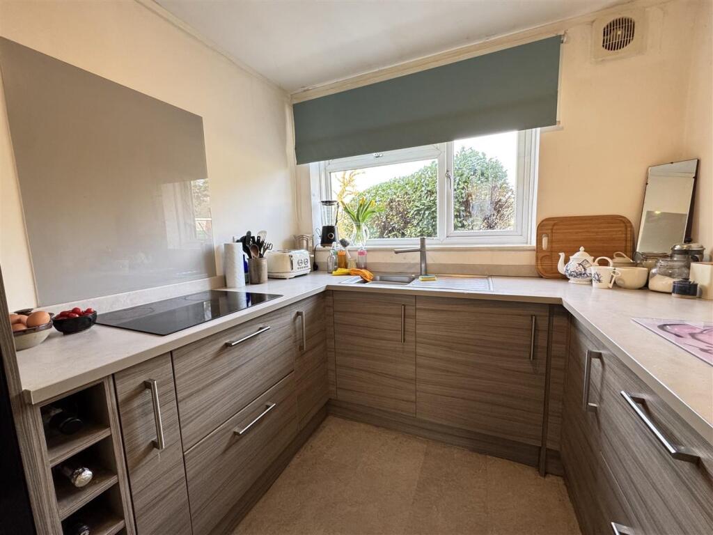 Additional image 9 of Woburn Crescent, Great Barr, Birmingham