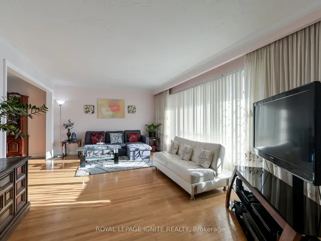 Additional image 10 of 7660 Darcel Ave