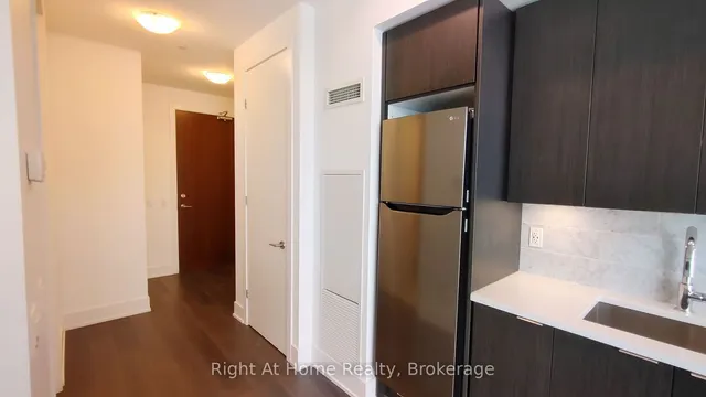 Additional image 16 of 38 Iannuzzi St Unit UPH03