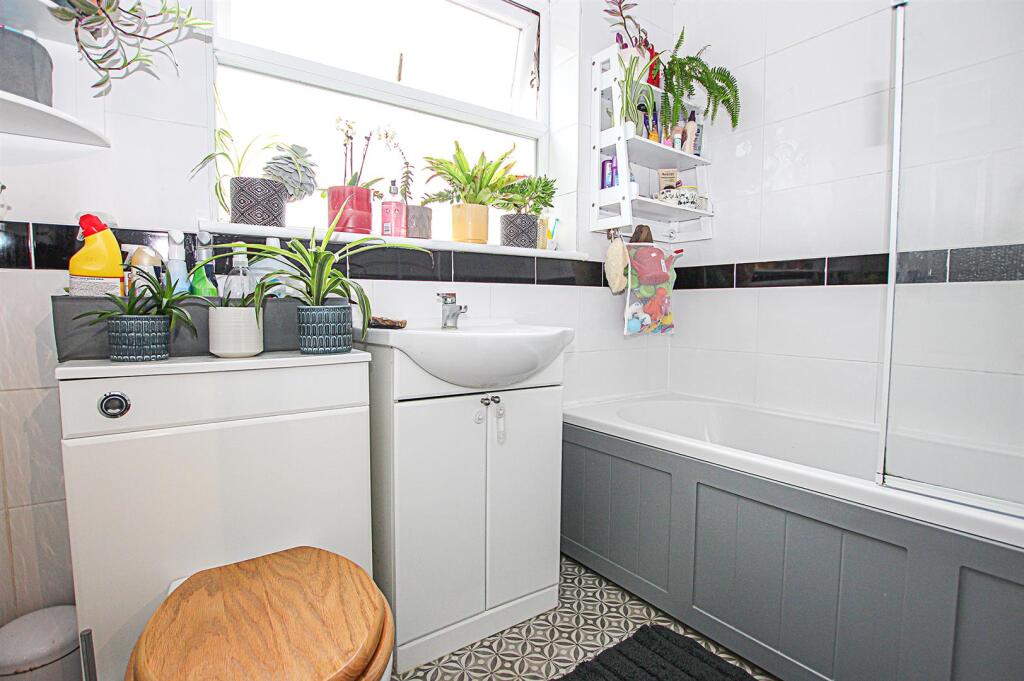 Additional image 13 of Laceys Lane, Exning, Newmarket