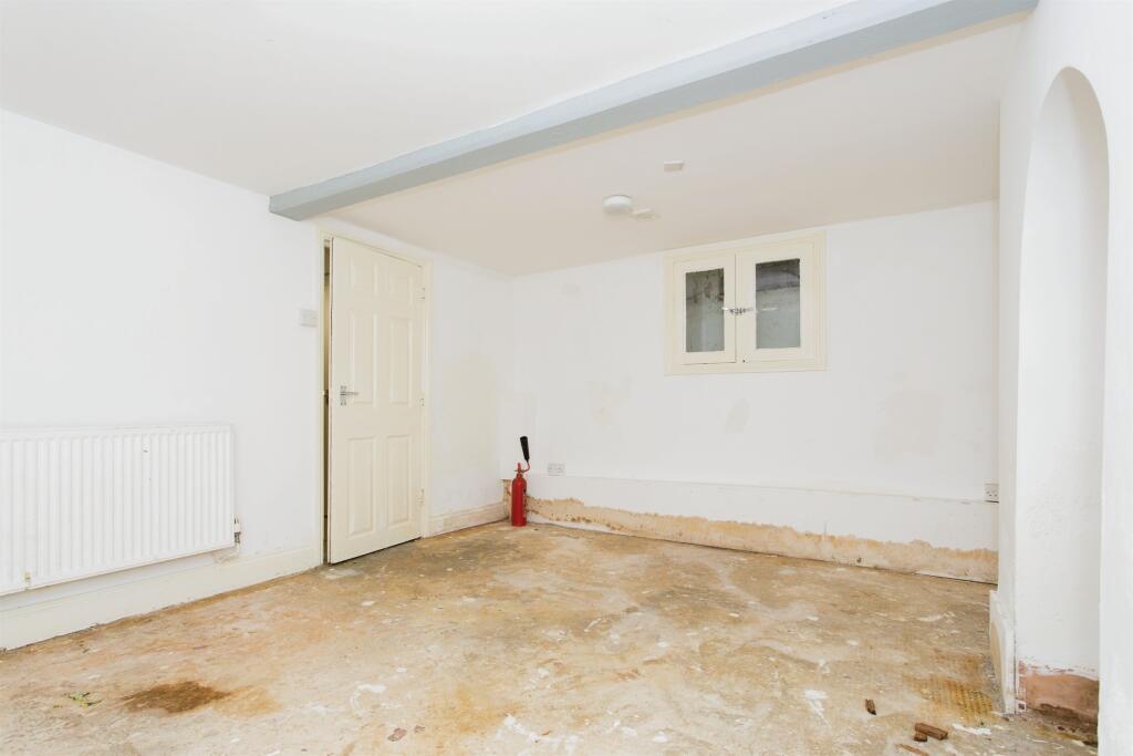 Additional image 16 of High Street, Newmarket