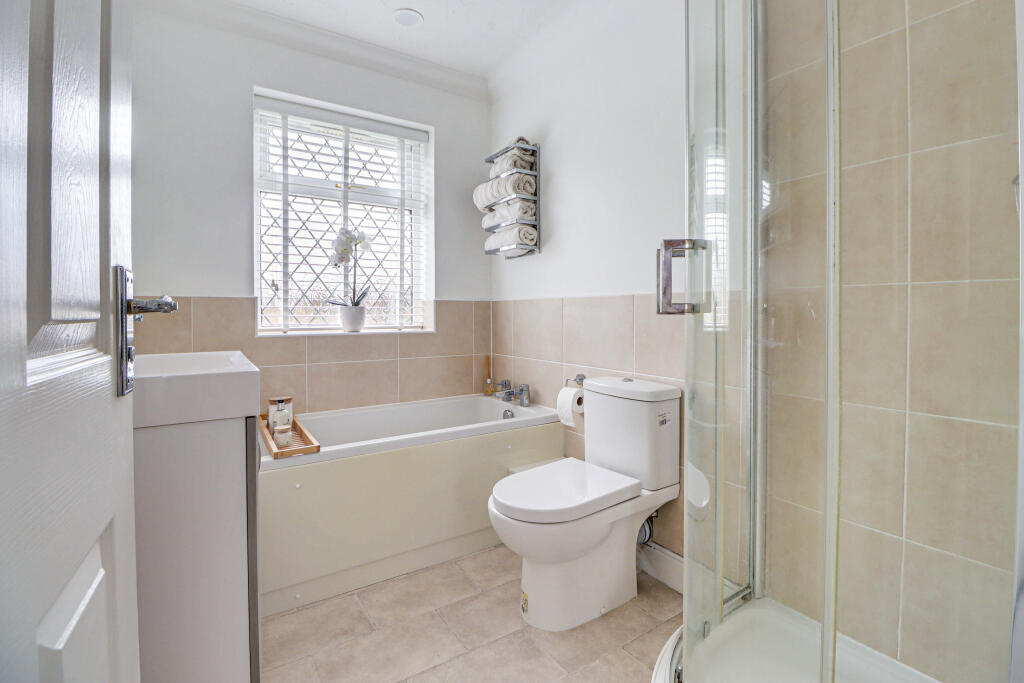 Additional image 7 of Tingeys Close, Redbourn, St. Albans, AL3