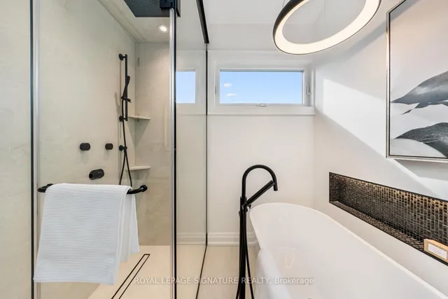 Additional image 33 of 211 Woodycrest Ave