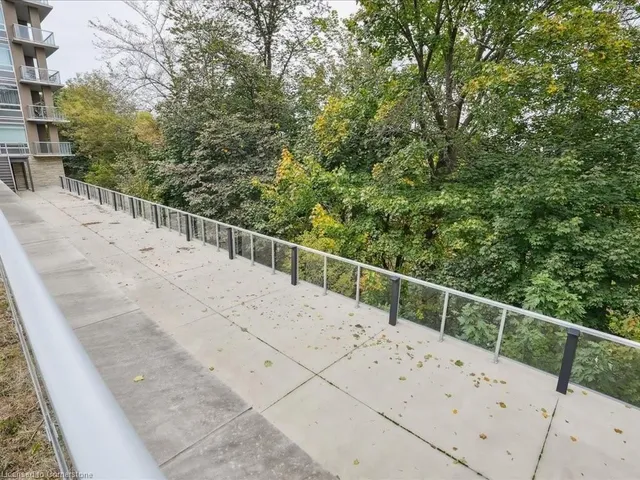 Additional image 37 of 479 Charlton Ave Unit 204