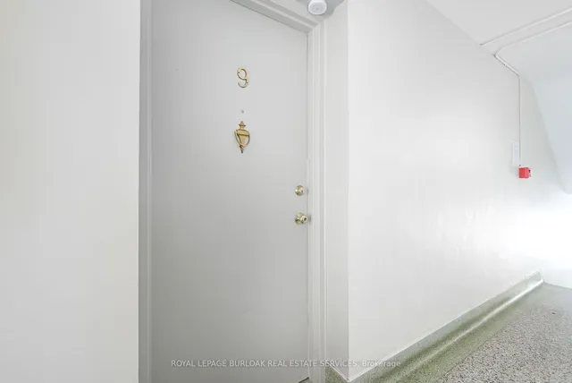 Additional image 6 of 2422 New St Unit 9