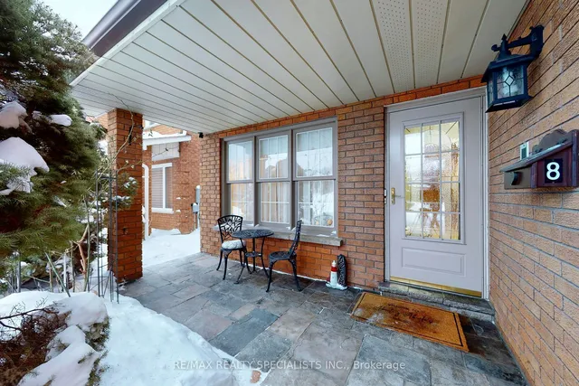 Additional image 2 of 8 Cochrane Ave