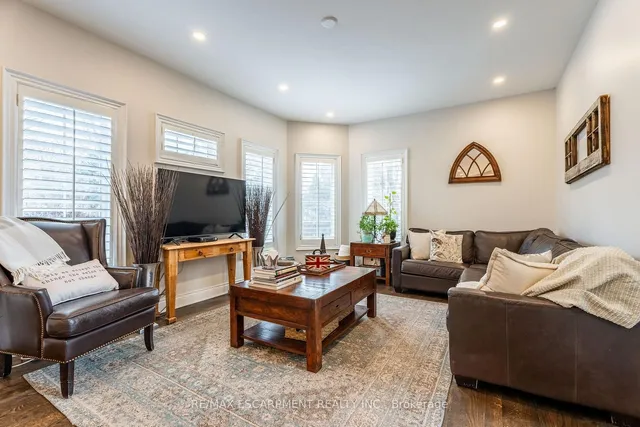 Additional image 10 of 154 Westchester Rd