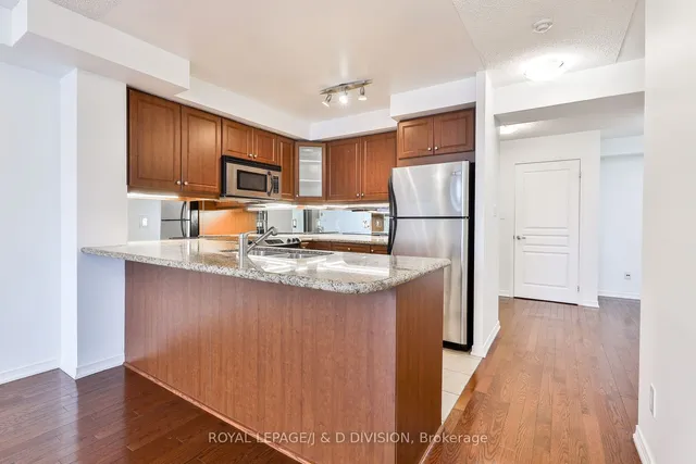 Additional image 14 of 308 Palmerston Ave Unit 506