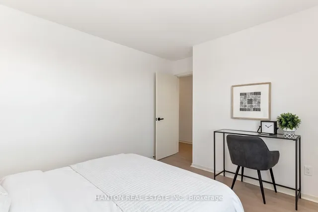 Additional image 30 of 48 Ronald Ave