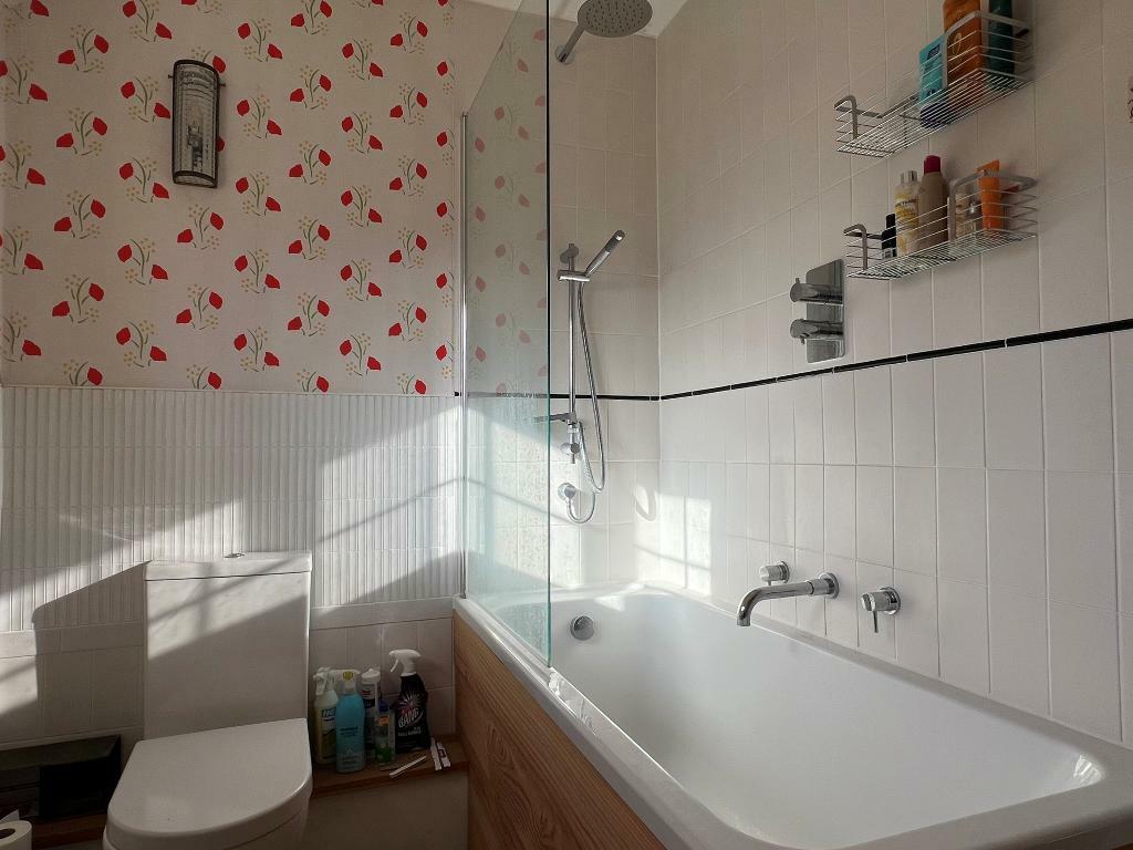 Additional image 12 of Highland Croft, Steyning, West Sussex, BN44 3RF