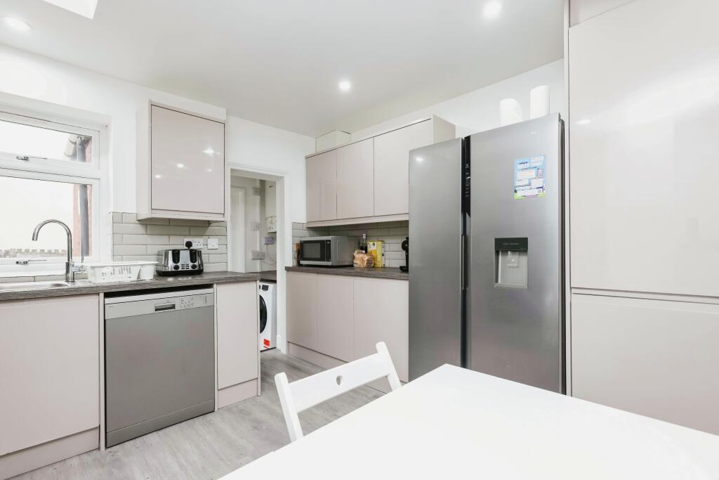 Additional image 4 of Exeter Road, BIRMINGHAM, West Midlands, B29