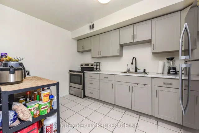 Additional image 11 of 366 The East Mall Unit 233