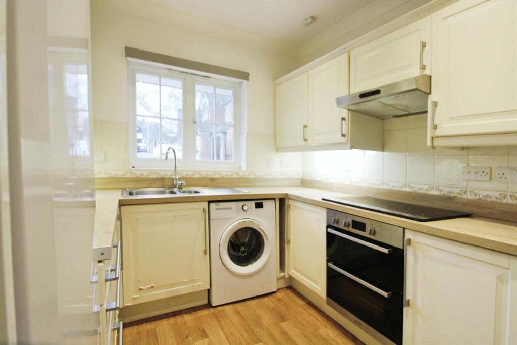 Additional image 7 of The Grange, Penarth