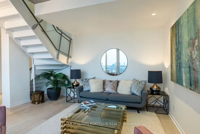 Additional image 5 of 301 Markham St Unit PH 806