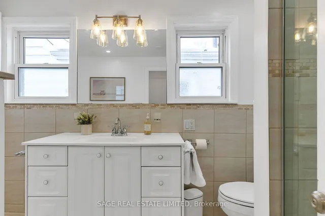 Additional image 32 of 12 Stephenson Ave