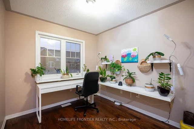 Additional image 25 of 9 Lotus St