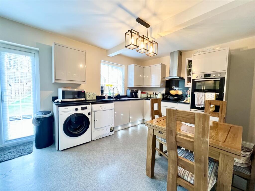 Additional image 5 of Worlds End Lane, Birmingham