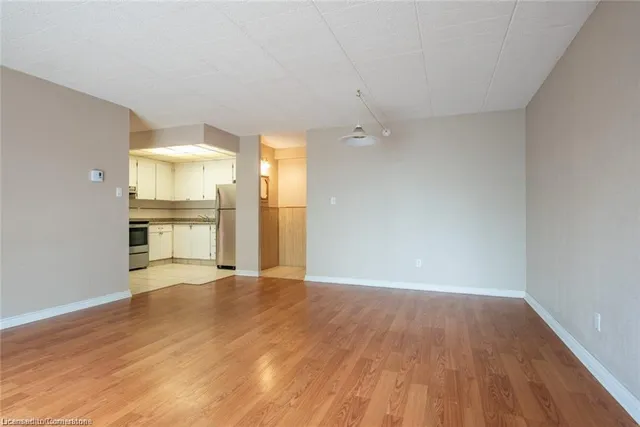 Additional image 16 of 71 Vanier Dr Unit 211