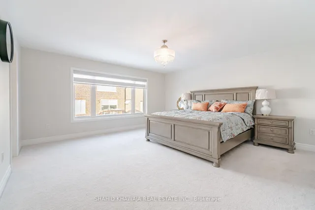 Additional image 16 of 158 Yates Dr