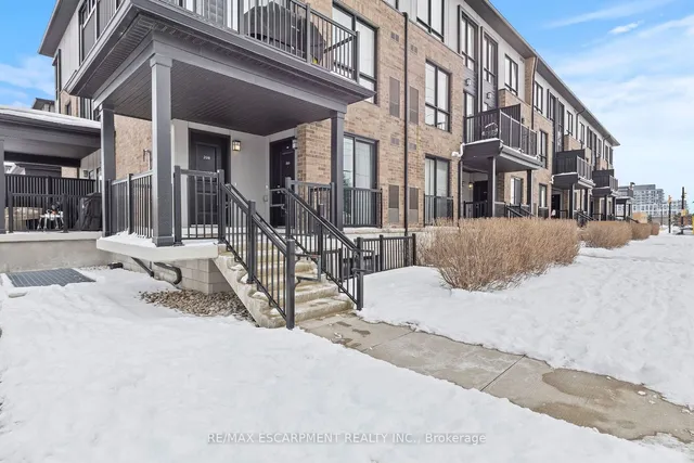 Additional image 5 of 1200 Main St Unit 102