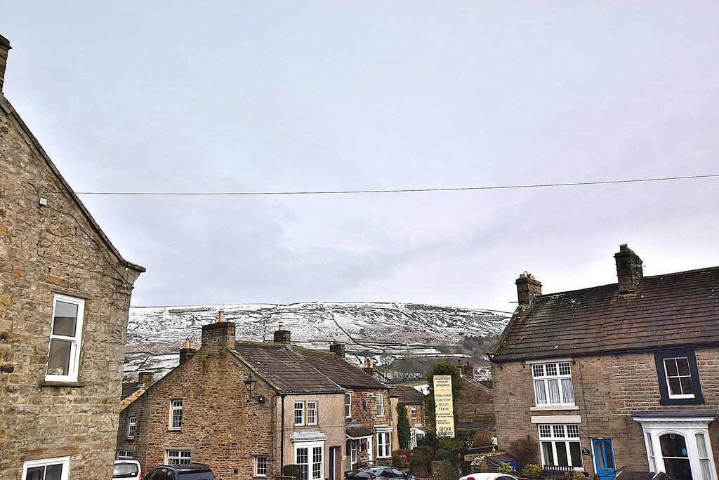 Additional image 20 of Reeth