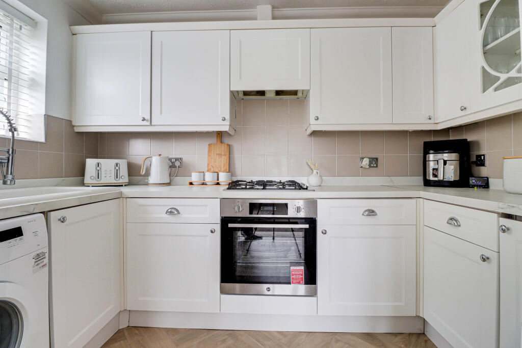 Additional image 16 of Tingeys Close, Redbourn, St. Albans, AL3