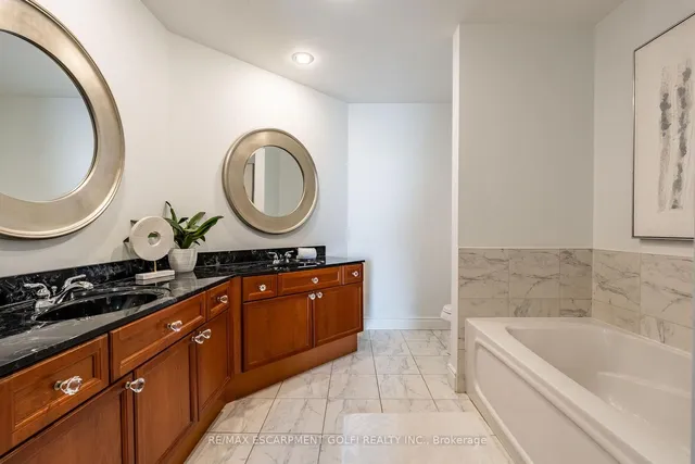 Additional image 21 of 1477 Lakeshore Rd Unit 304