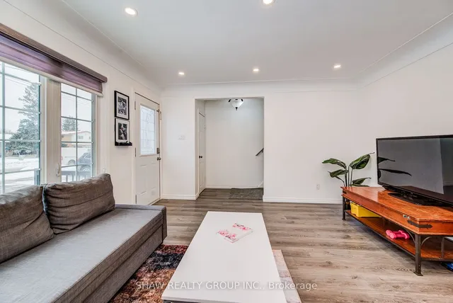 Additional image 6 of 110 Donald St