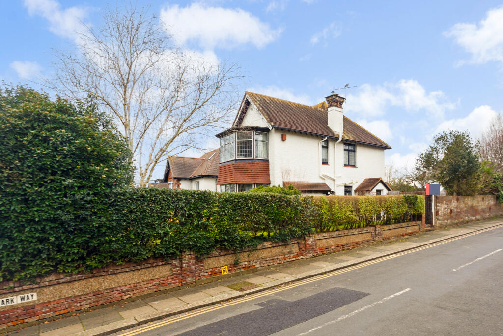 Additional image 8 of Hove Park Road, Hove, BN3