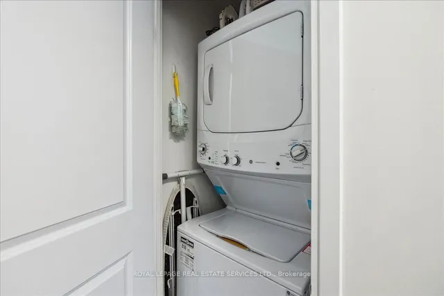 Additional image 25 of 38 The Esplanade Unit 807