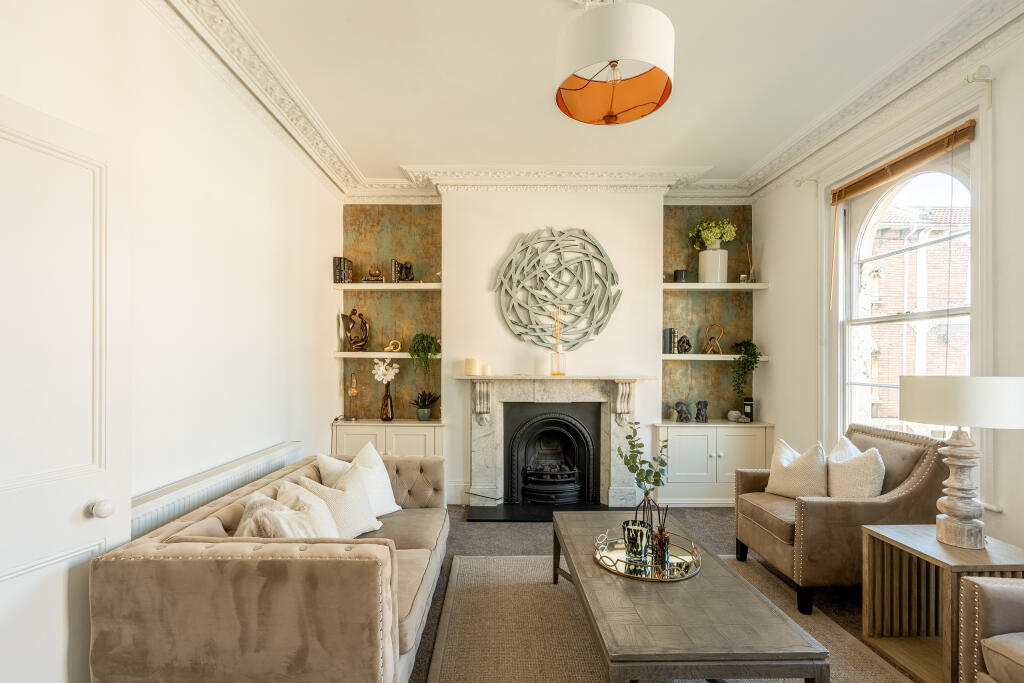 Sunningdale, Clifton, Bristol, BS8 2NF