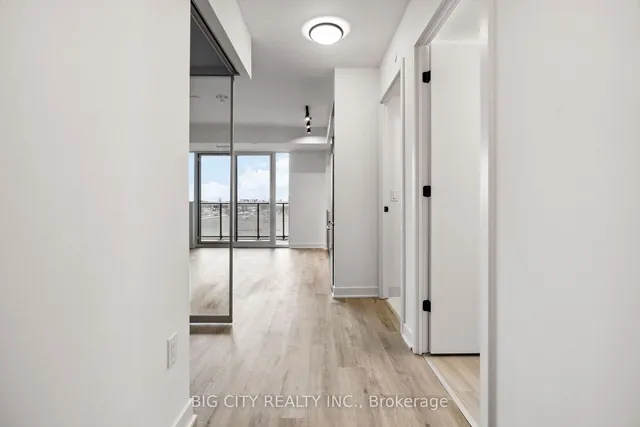 Additional image 7 of 36 Zorra St Unit 407