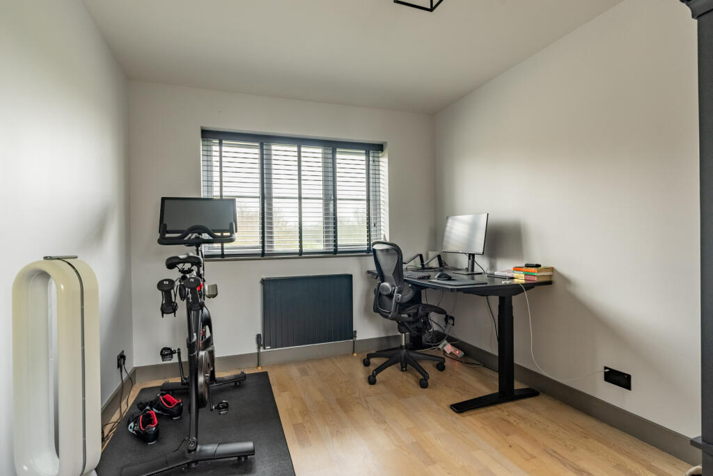 Additional image 11 of Orient Close, St. Albans, Hertfordshire, AL1