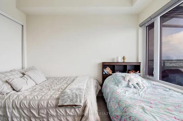 Additional image 36 of 8010 Derry Rd Unit 901