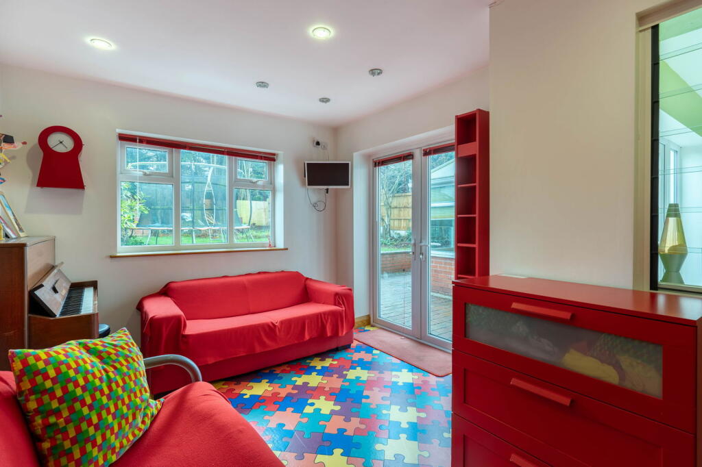 Additional image 9 of Groveley Lane, Cofton Hackett, B45 8UQ