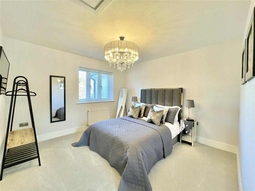 Additional image 11 of Chewton Way, Highcliffe On Sea, Christchurch, Dorset, BH23