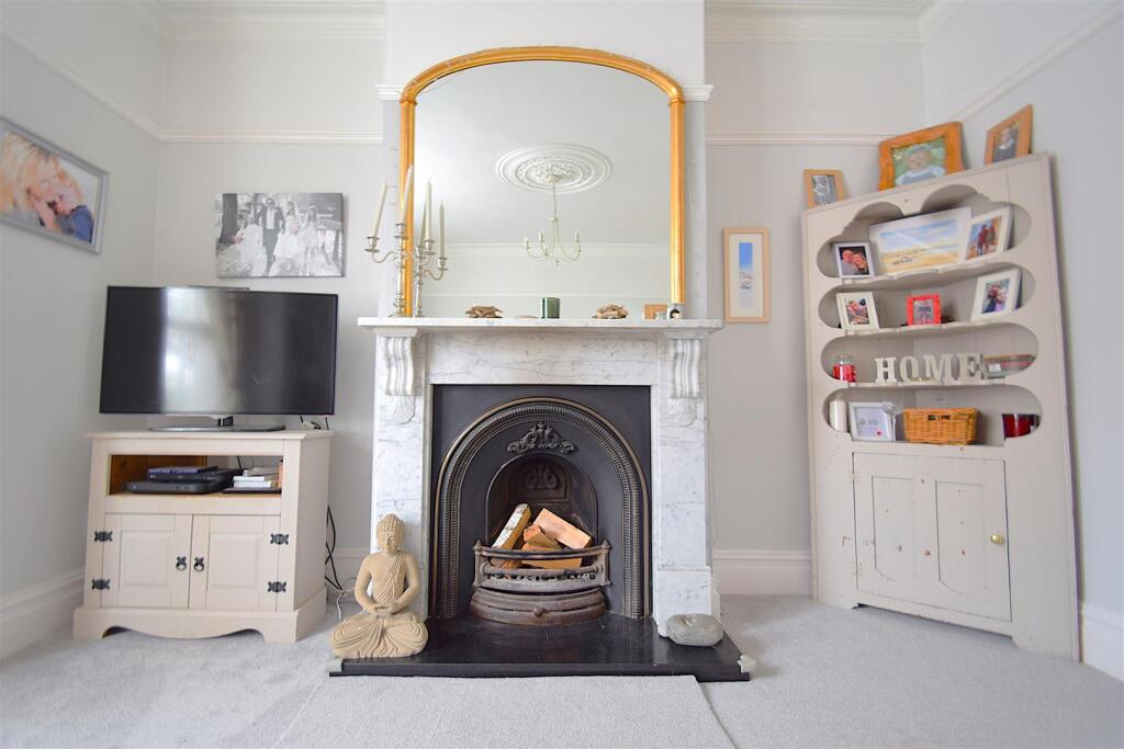 Additional image 14 of Old Barrow Hill, Shirehampton