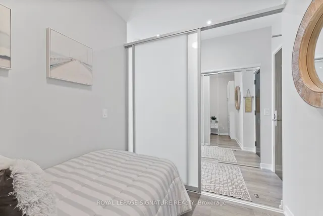 Additional image 26 of 840 Queens Plate Dr Unit 104